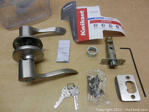 Lot #46 (1 of 9)