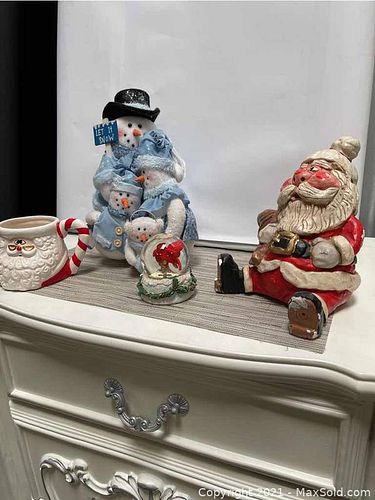 Lot #239 (1 of 13)