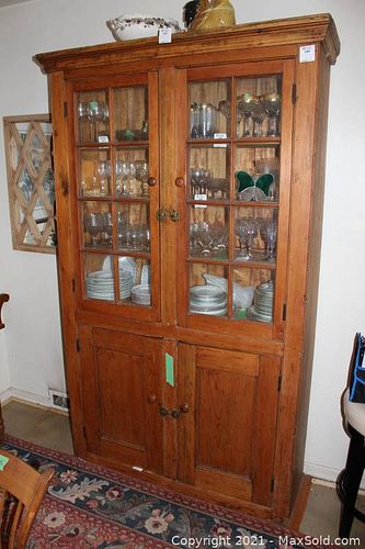 Antique China Cabinet (1 of 16)