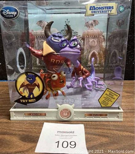 Lot #109 (1 of 12)