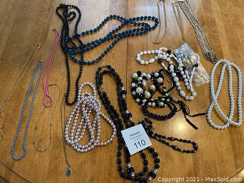 Lot #110 (1 of 8)