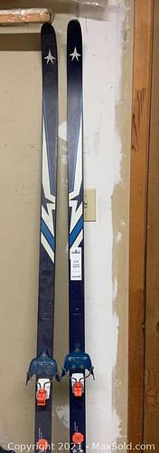 Lot #225 (1 of 4)