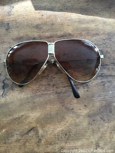 Lot #226 (1 of 3)