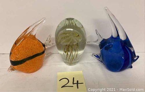 Lot #24 (1 of 15)