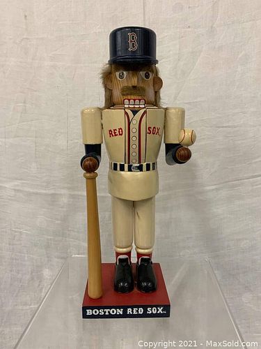 Lot #146 (1 of 5)