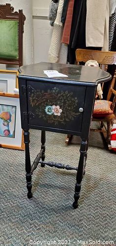 Lot #104 (1 of 14)
