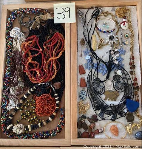 Lot #39 (1 of 13)