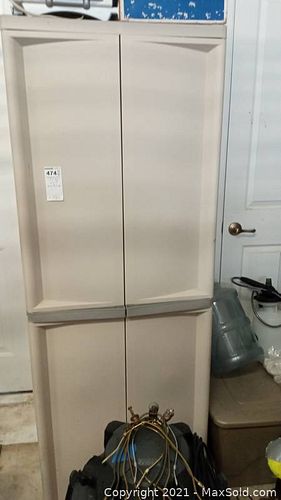 Lot #474 (1 of 4)