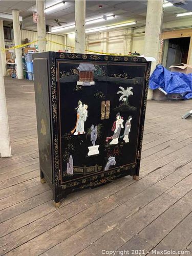 Lot #928 (1 of 12)
