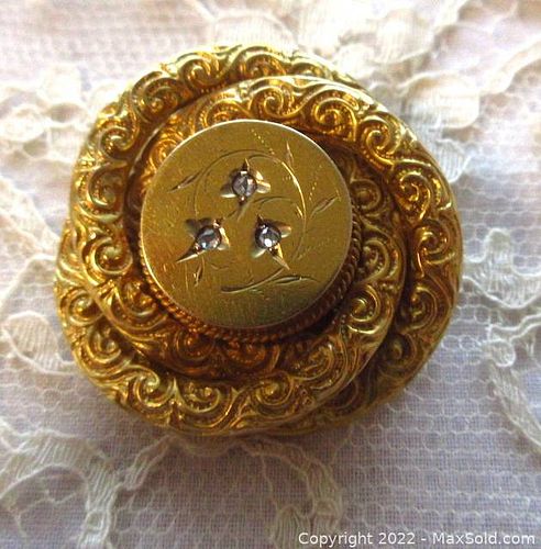 Antique14K YG Engraved Diamond Picture Locket Brooch 8.4 Grams (1 of 4)