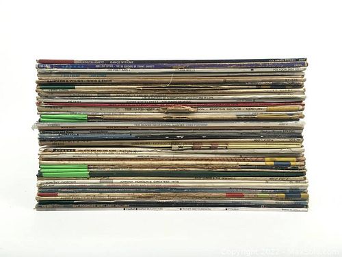 Lot #32 (1 of 3)