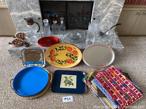 Lot #32 (1 of 8)