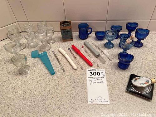 Lot #300 (1 of 15)