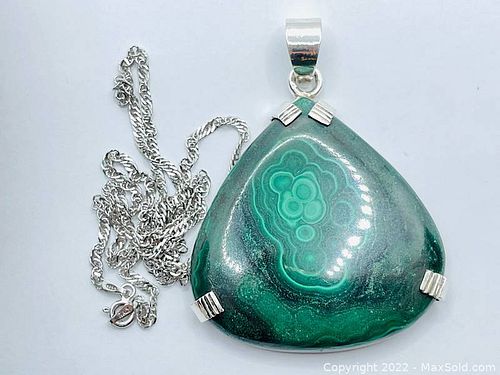 Lot #520 (1 of 7)