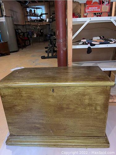 Lot #548 (1 of 5)