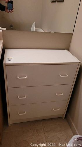 Lot #642 (1 of 7)