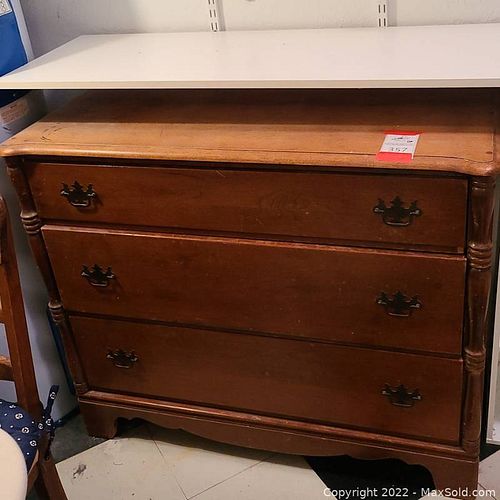 Lot #357 (1 of 9)