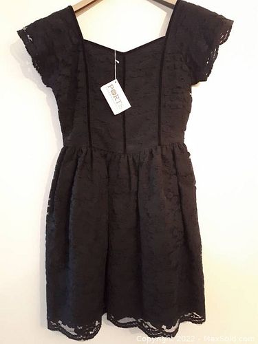 Lot #73 (1 of 6)