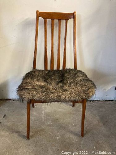 Lot #10 (1 of 4)