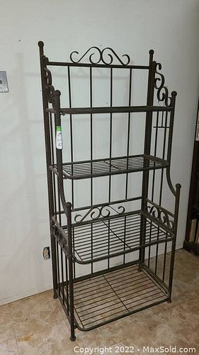 Lot #476 (1 of 6)