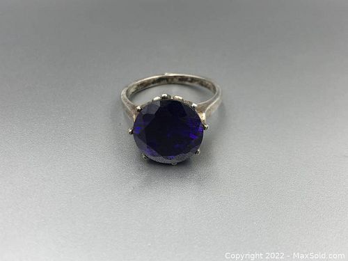 Lot #104 (1 of 7)