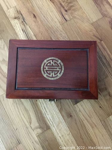 Lot #25 (1 of 5)