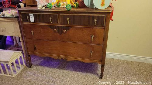 Lot #309 (1 of 9)