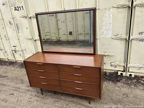 Lot #40 (1 of 6)