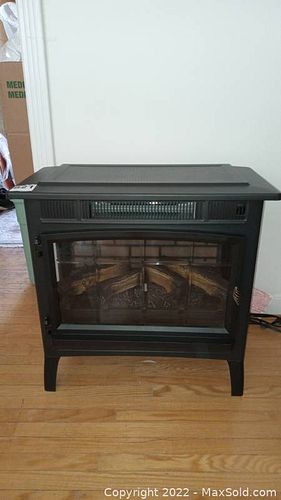 Lot #821 (1 of 4)