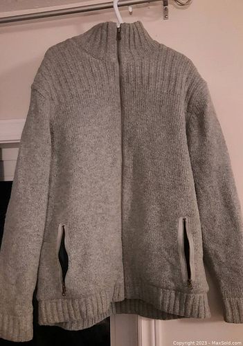 Lot #199 (1 of 2)