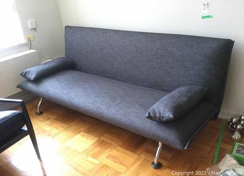 Tacchini Divan C  (1 of 14)