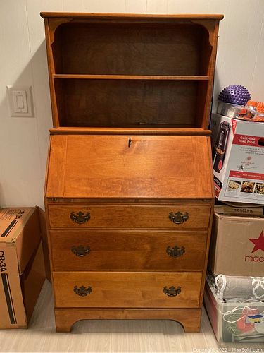 Lot #419 (1 of 12)