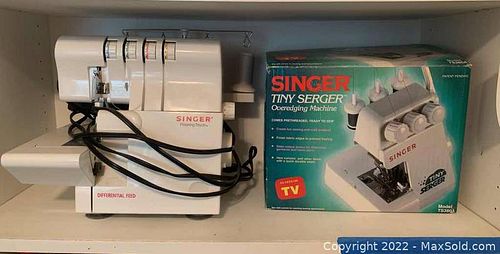 mimiページです。 Singer Sergers: Finishing Touch 14SH654 & Tiny Serger TS380A