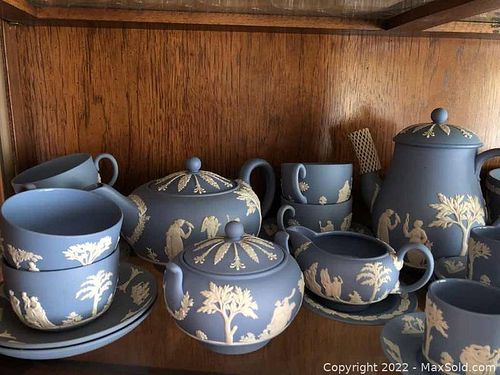 Wedgwood (1 of 9)