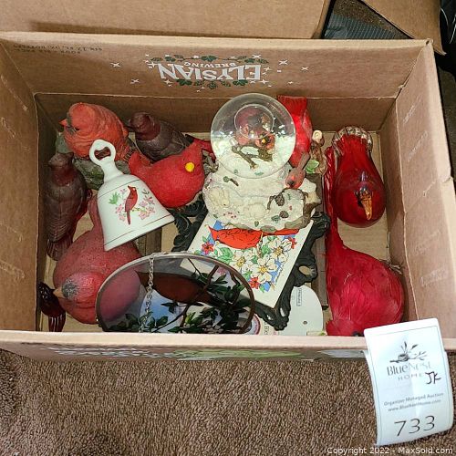 Lot #733 (1 of 10)