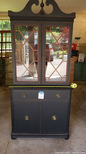 Lot #61 (1 of 11)