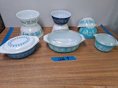 Lot #26 (1 of 10)