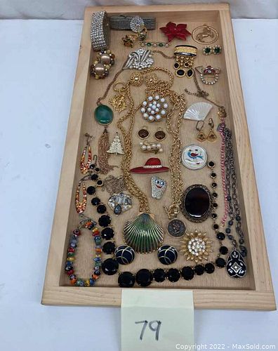 Lot #79 (1 of 10)