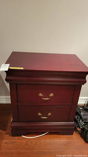 Lot #83 (1 of 7)