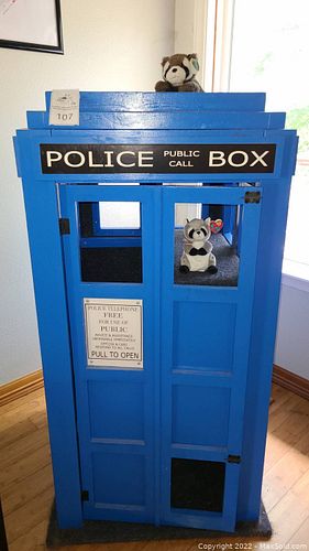 Lot #107 (1 of 11)