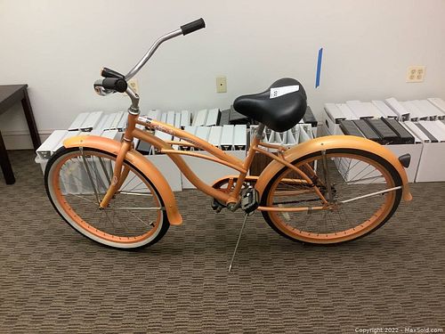 Lot #355 (1 of 9)