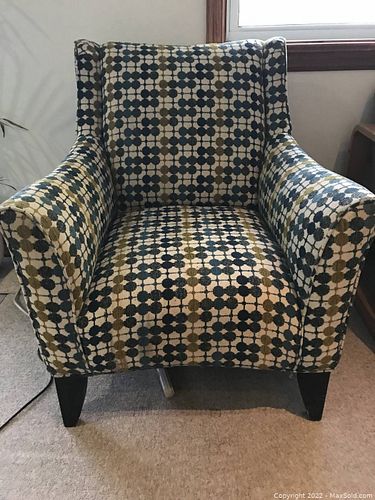 Lot #350 (1 of 8)