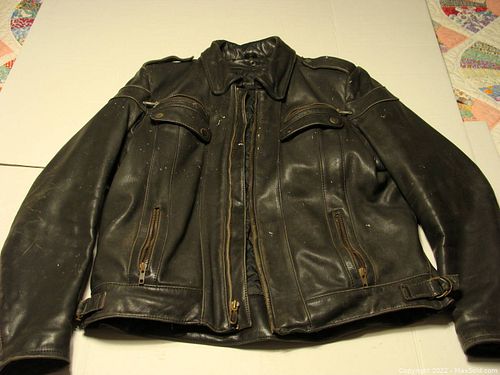Lot #59 (1 of 9)