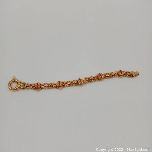 Lot #221 (1 of 14)