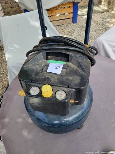 Lot #22 (1 of 6)