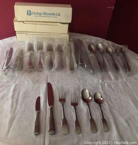 Lot #225 (1 of 6)