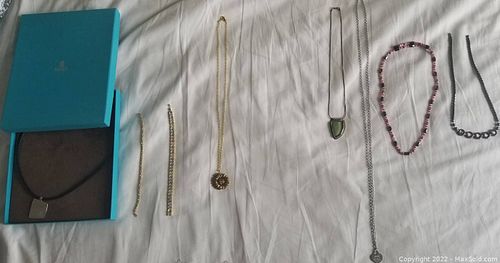 Lot #31 (1 of 5)