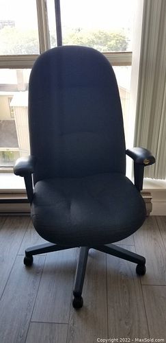 Lot #39 (1 of 4)