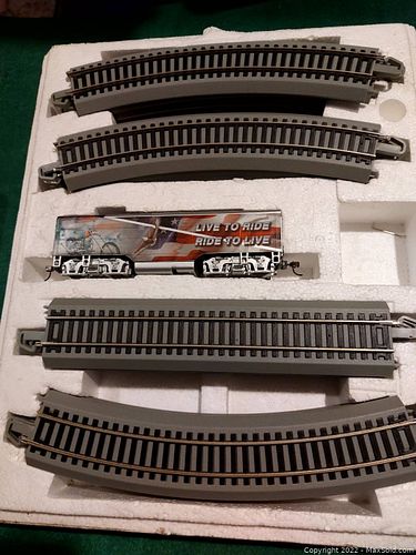 Lot #136 (1 of 6)