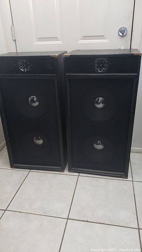 Lot #8 (1 of 10)